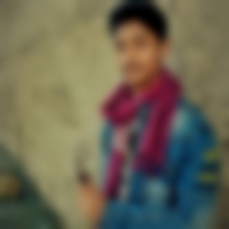 Mahin, 18, Gioia Tauro