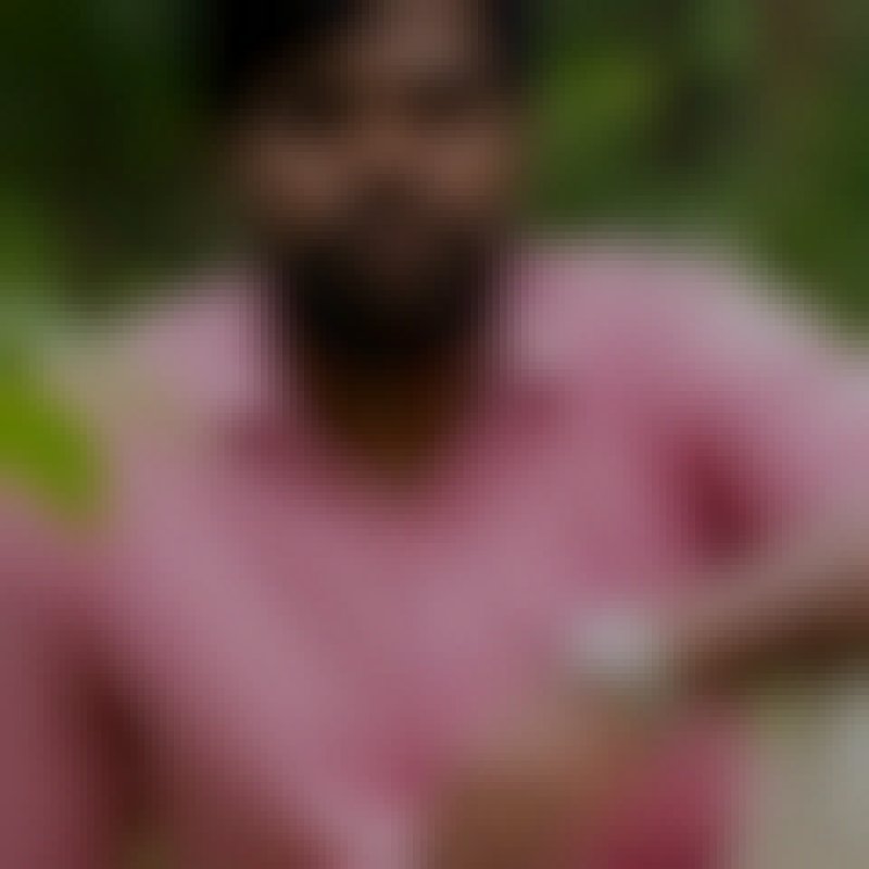 Mubaraq Anik, 29, Kenya