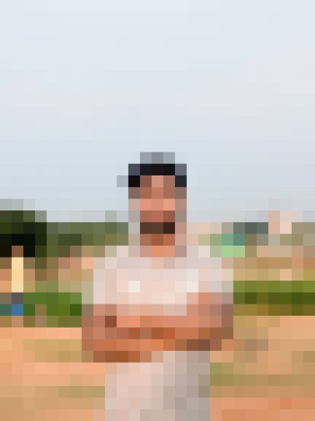Abid Hasan, 25, Sintniklaas