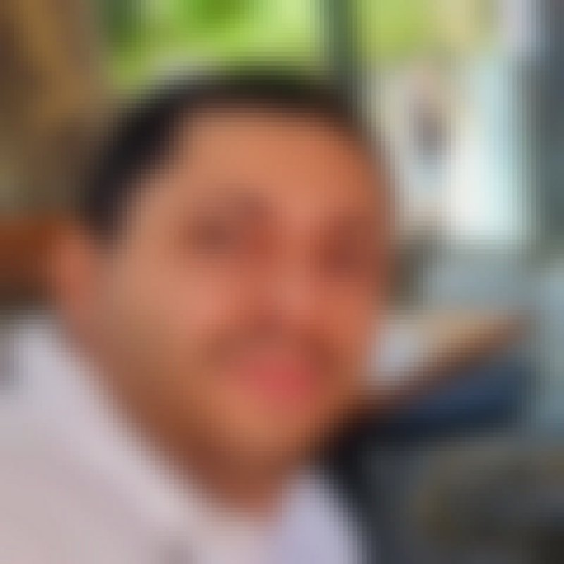 Vladimir, 59, Membakut