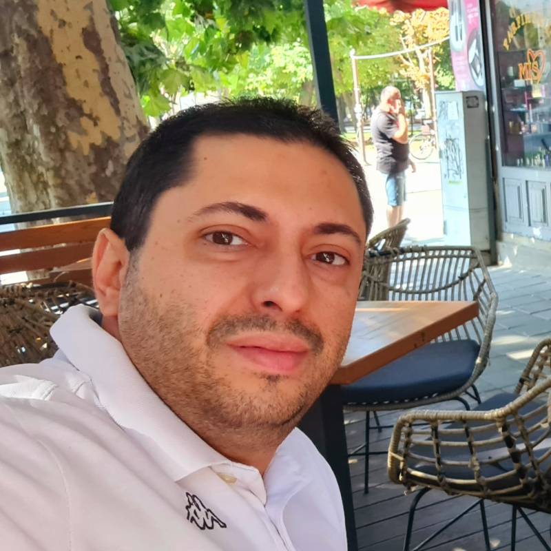 Vladimir, 59, Lutterworth