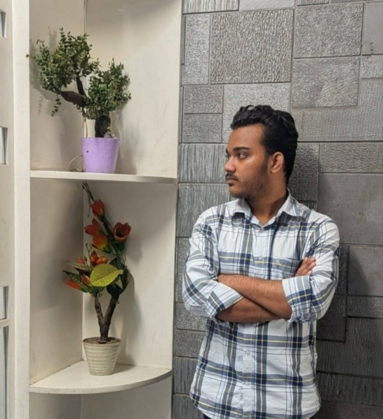 Md Amir hamza, 23, Chitaldrug