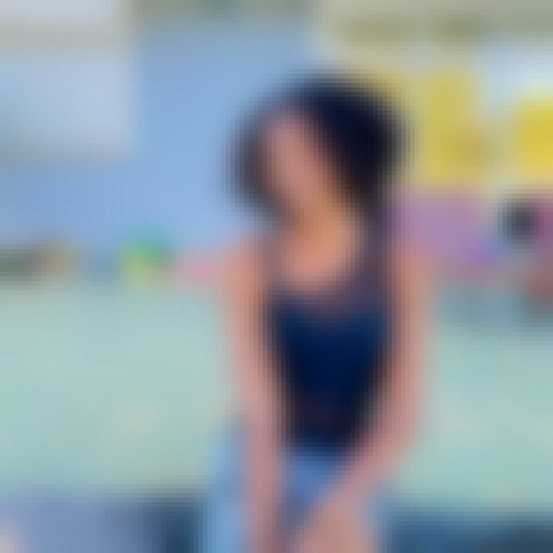Rihanna, 25, Aabenraa