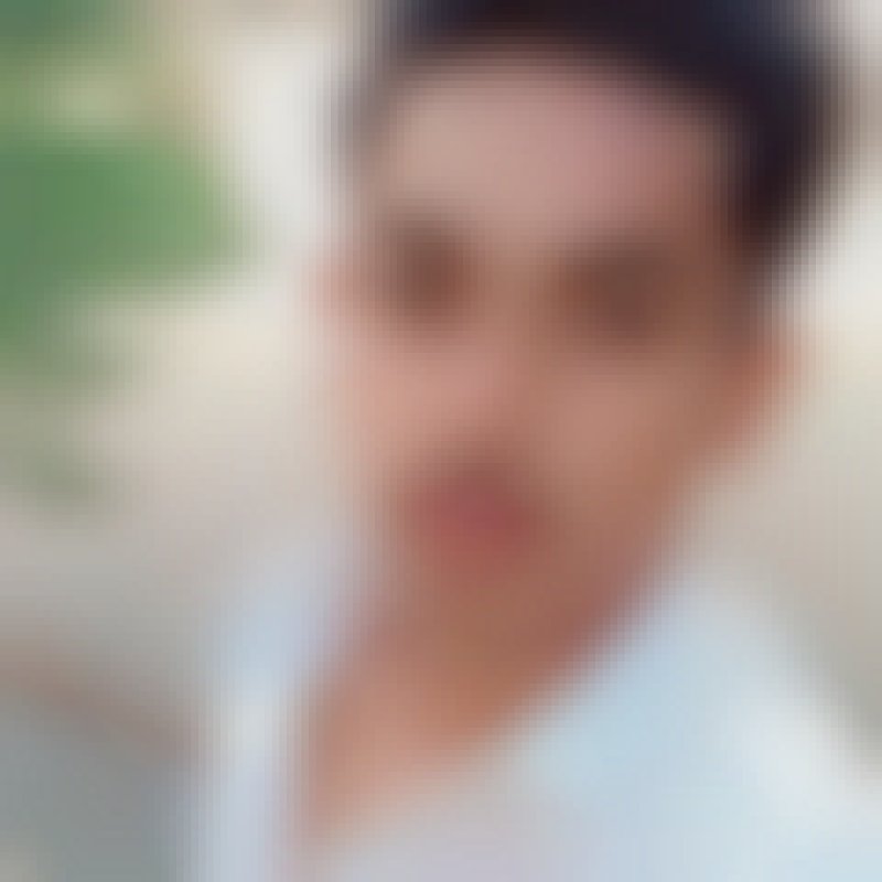 Akash, 21, Iraq