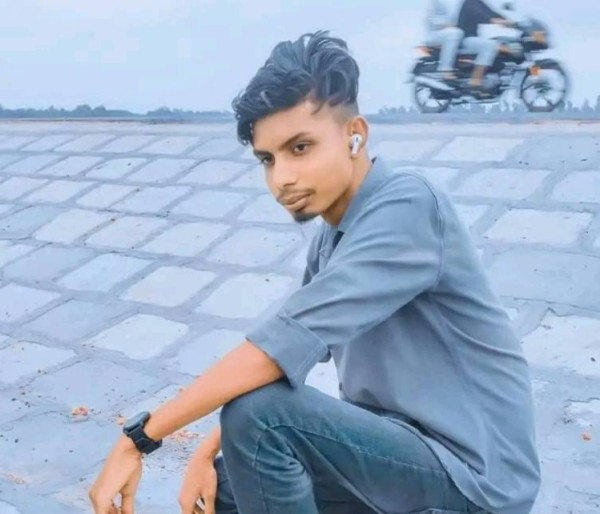 Murshid Hasan Rony, 20, Goulmima