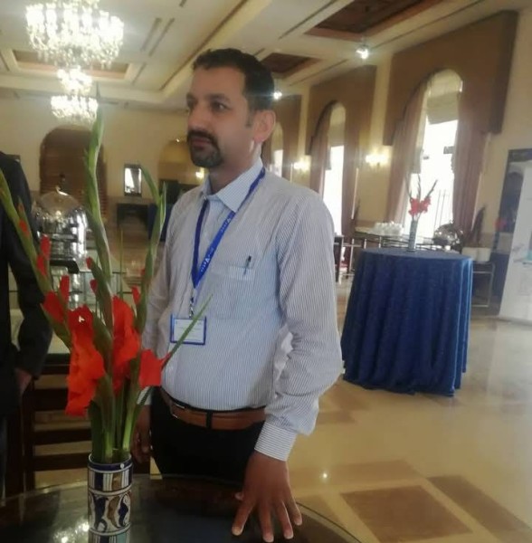 Shahid, 40, Misad