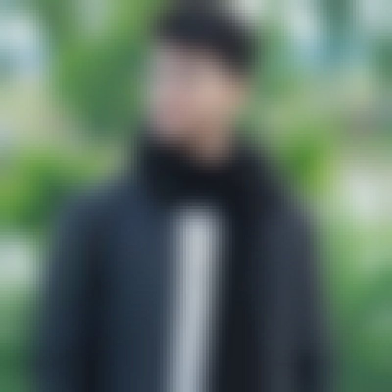 Mahmud, 20, Halba