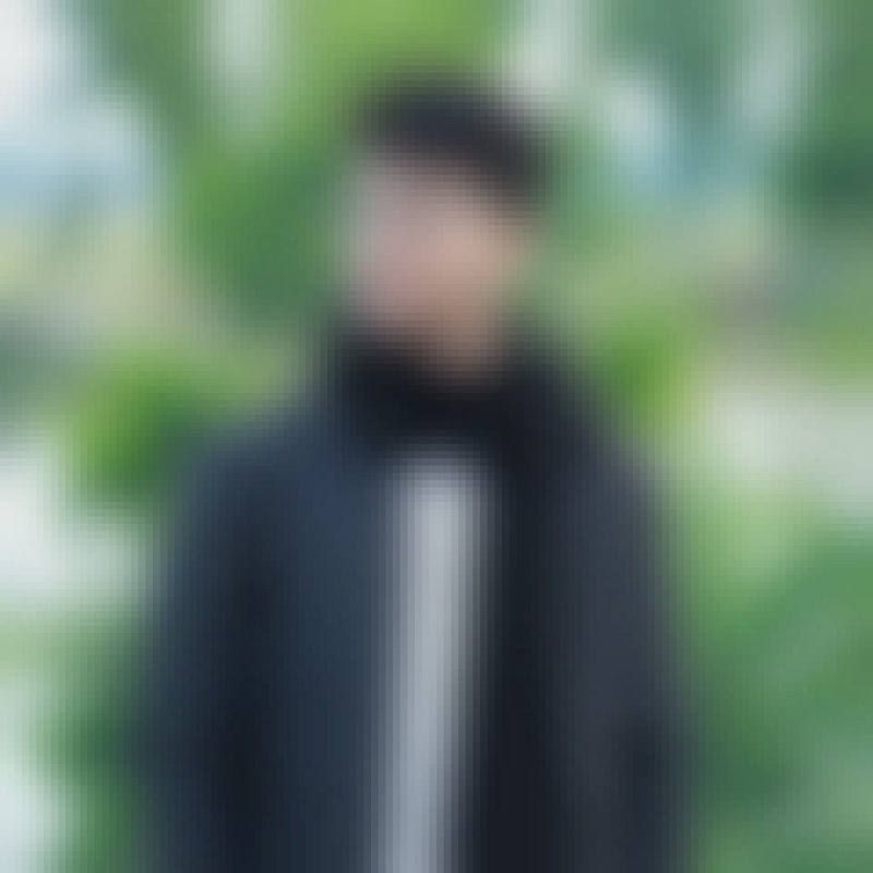 Mahmud, 20, Carlosama