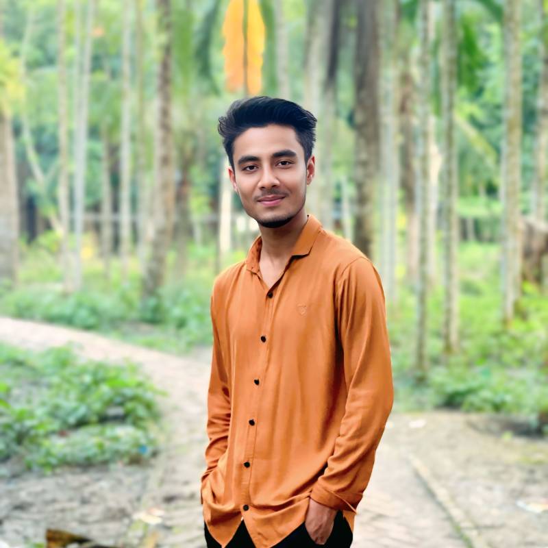Joni Islam, 26, 28 uxembourg b2 z120