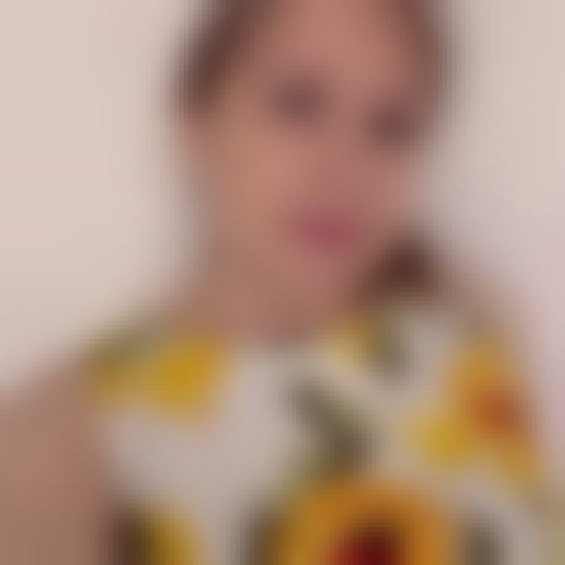 Nyla, 43, Kenya