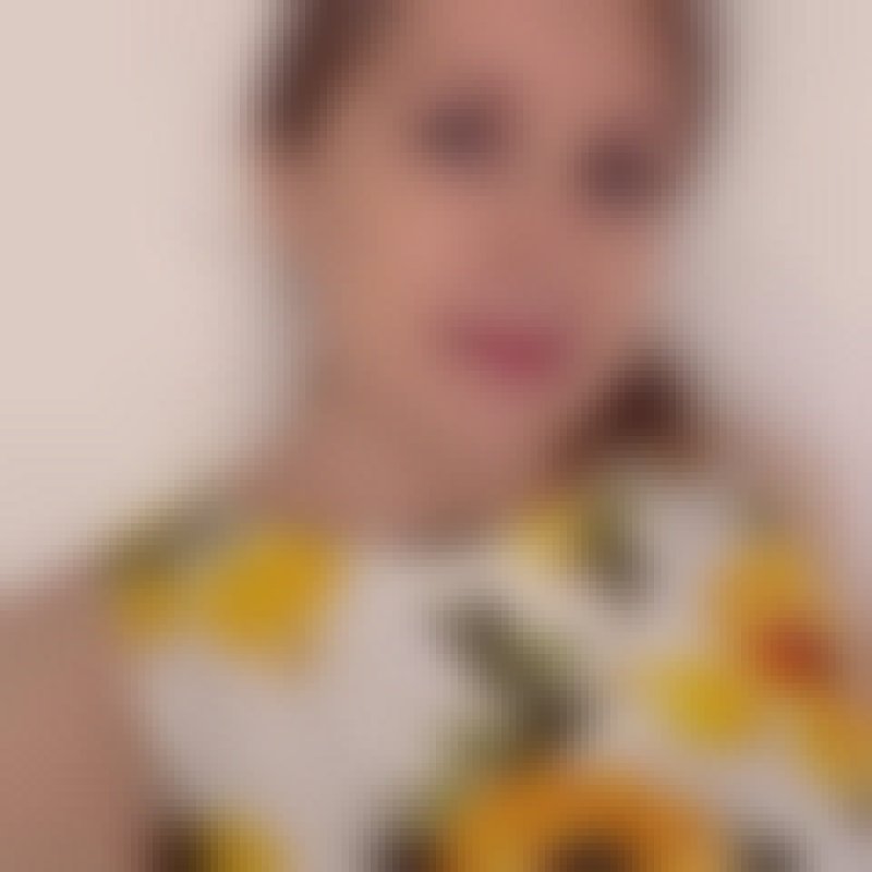 Nyla, 43, Llica