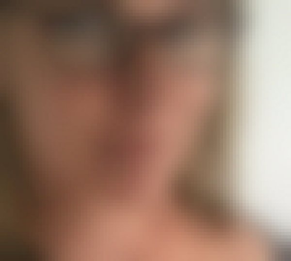 Sophie, 40, Upernavik