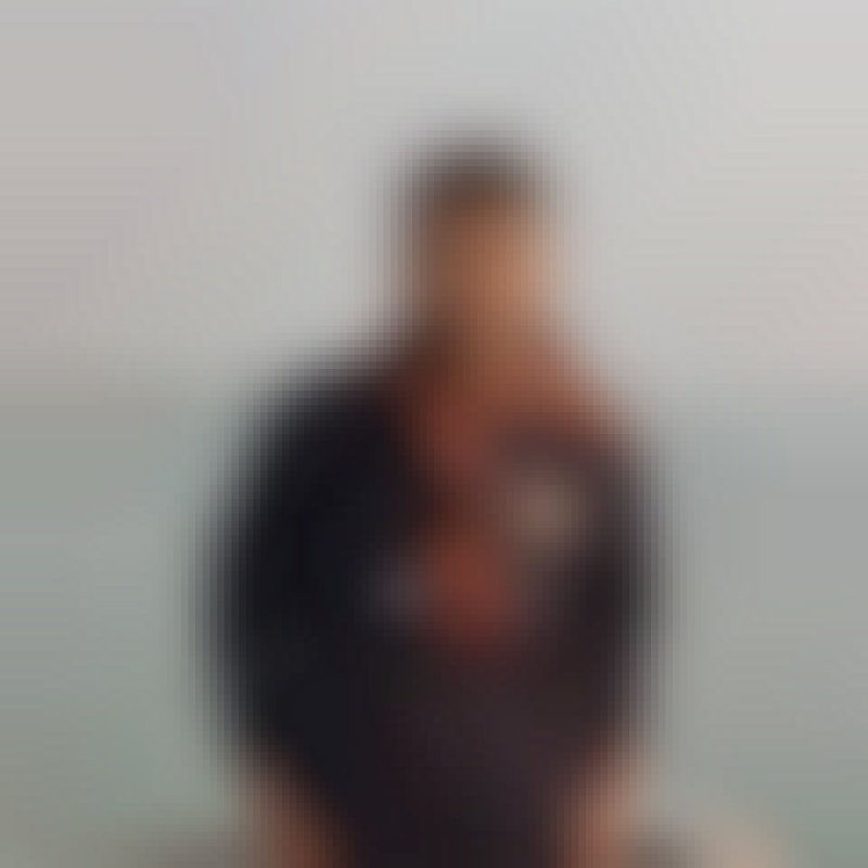 Abu, 23, Kabira