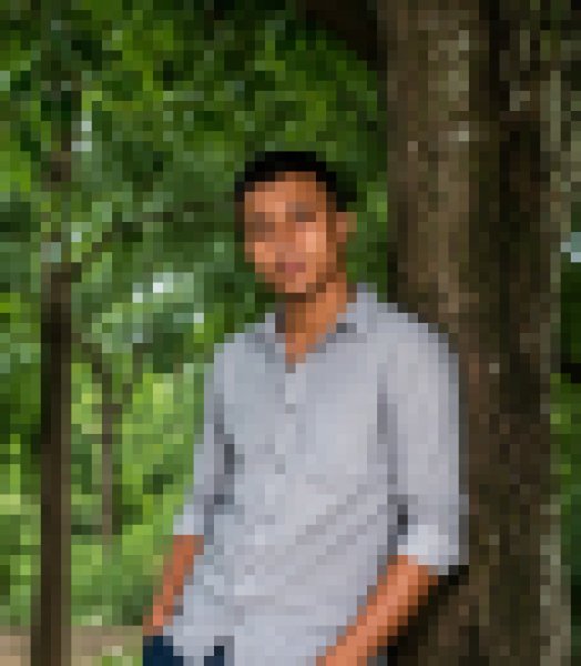 MD ARAFAT HOSSAIN, 24, Roussillon