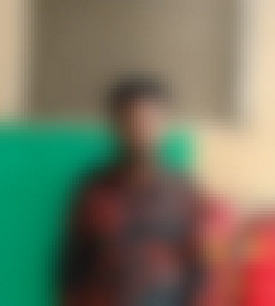 Adnan sami, 21, Versailles