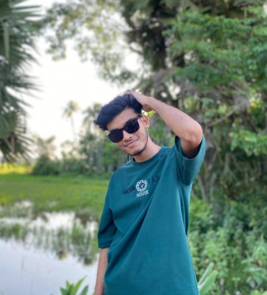 RABBI ISLAM, 21, Beech Grove
