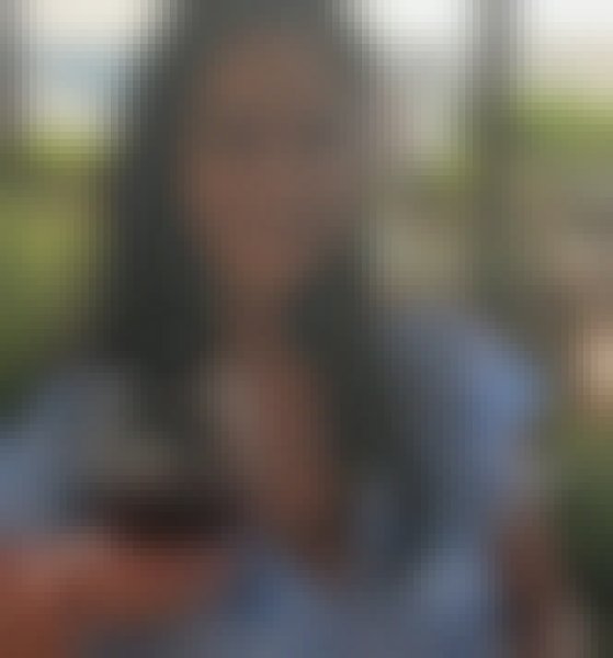 Sonia, 40, San Marcos