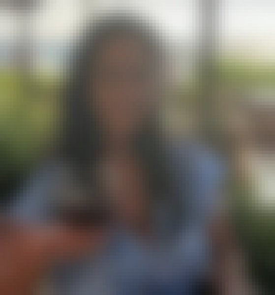 Sonia, 40, Swallownest