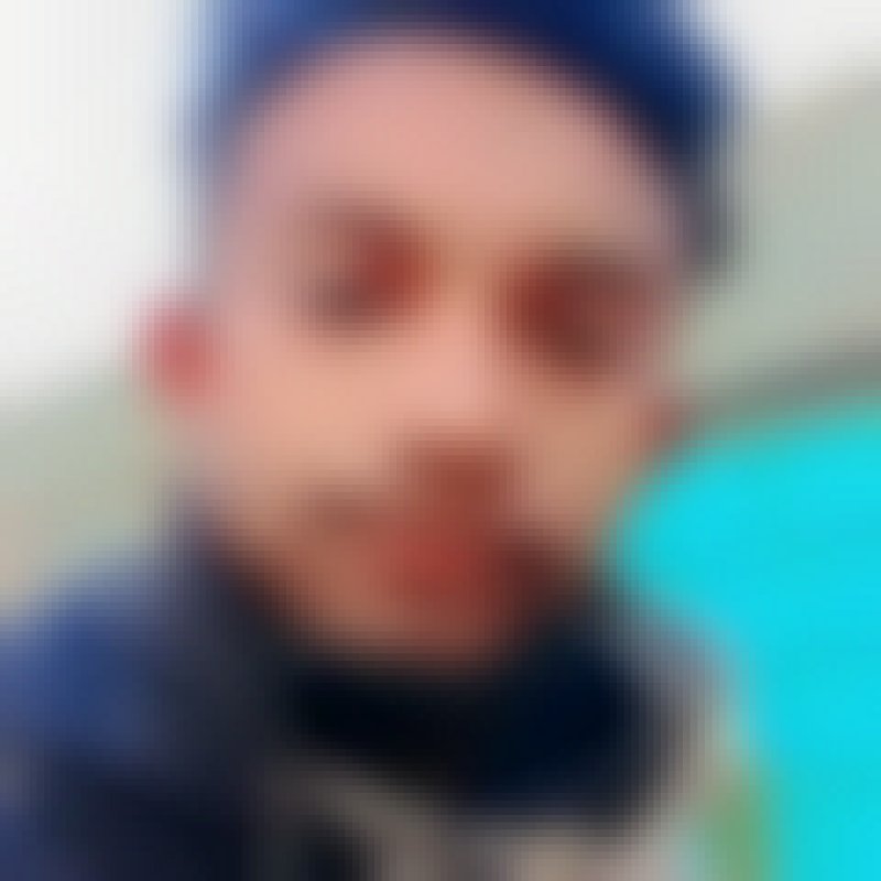 MD Muaj, 22, Arezzo
