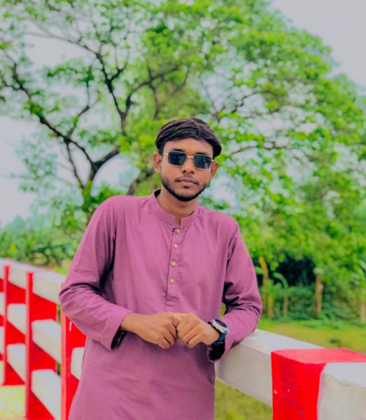 Mojahid Islam, 22, Antsahavaribe