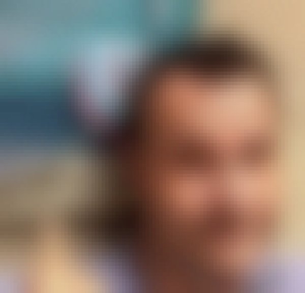 Ross, 61, Yingcheng