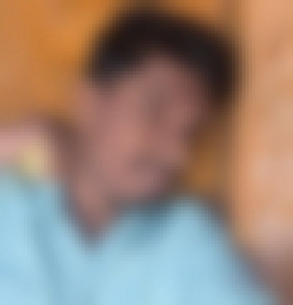 Krishna, 21, Carrara