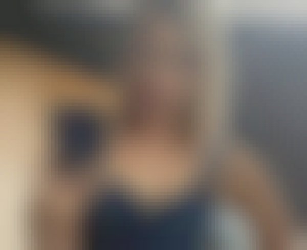 Roea, 34, Redlands