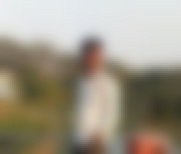 Rahat Hossain, 22, Barbacoas