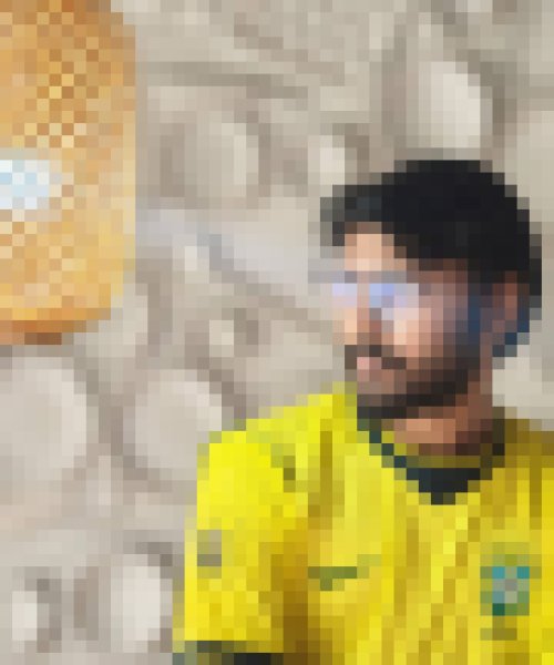 Adnan, 23, Kdougou