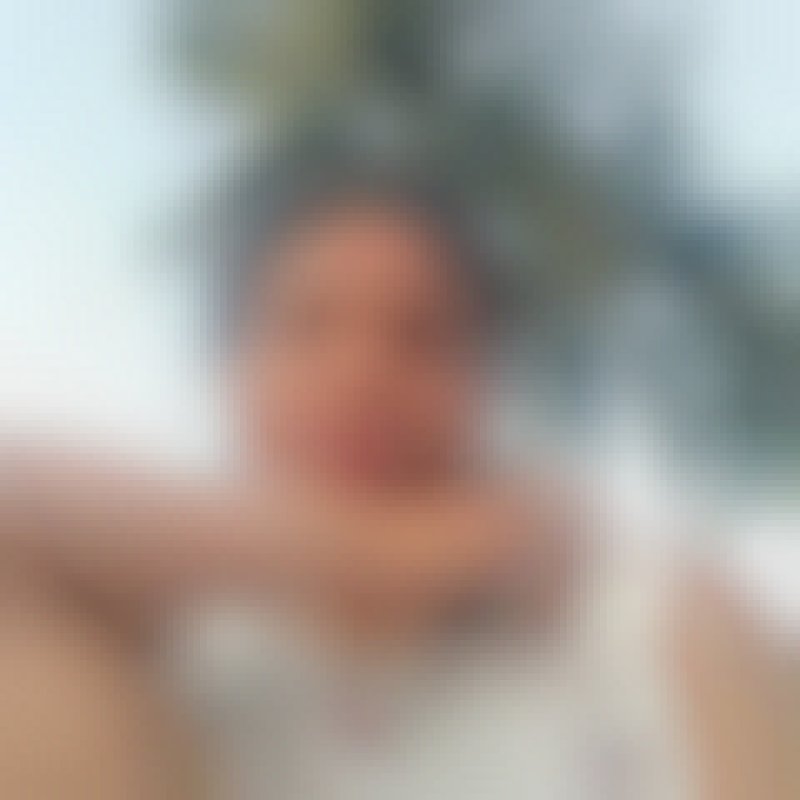 Zina, 34, Netherlands