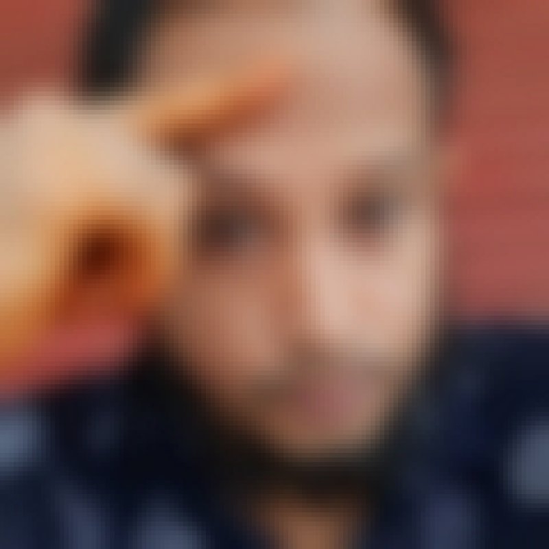 Sakil, 35