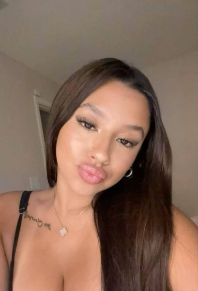 Ashley, 45, 25 ngarsk b4 z100