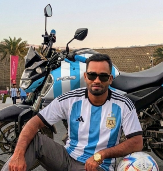 Somrat, 26, Kping