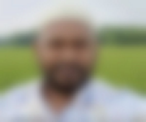 Munna khan, 36, Madagascar