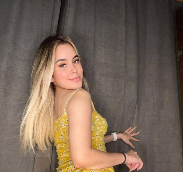 Alexis Texas, 35, George Town