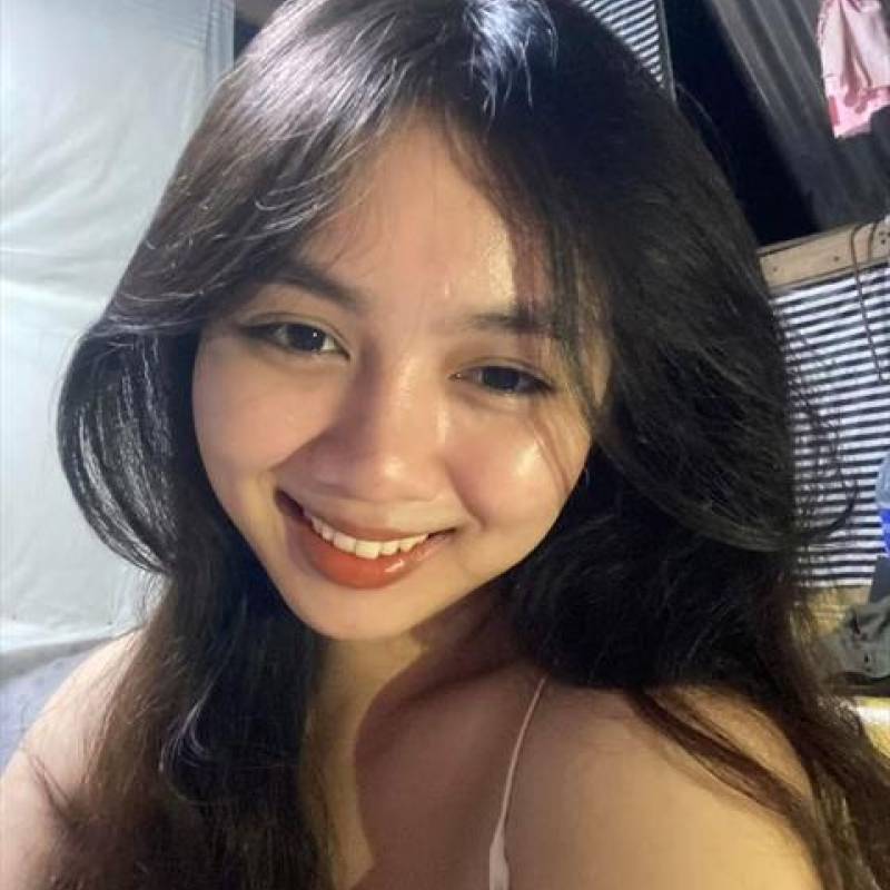 Stella, 42, Ambararata