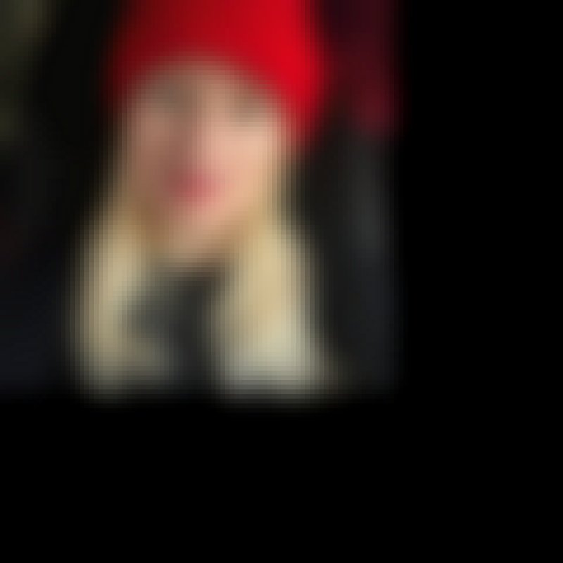 Lisa Kelly, 45, Pakistan
