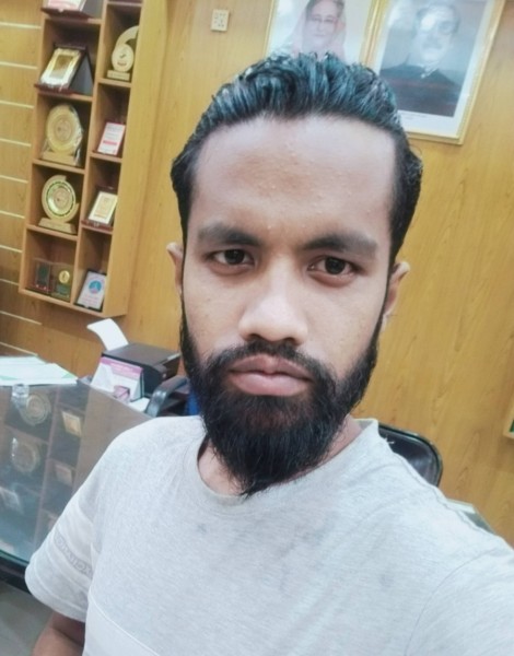 Md Sumon, 25, Fakoos