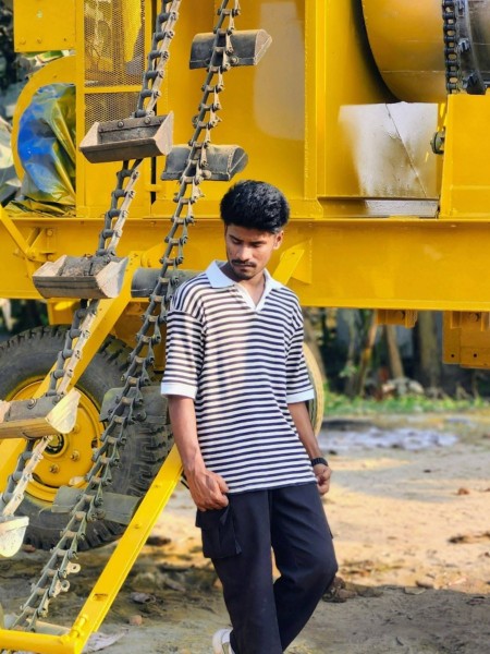 Rudro, 19, Curuman