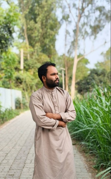Imon, 27, Basapatna