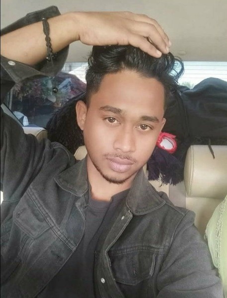 Ariyan khan, 27, Humble