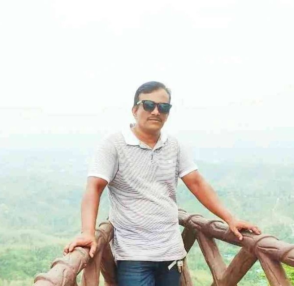 Md Alamgir, 41, Tone