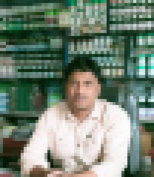 Mahmud, 29, Yima