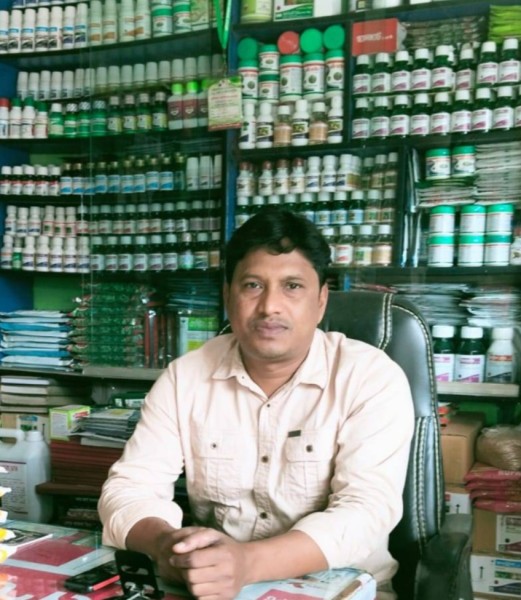 Mahmud, 29, Gerona