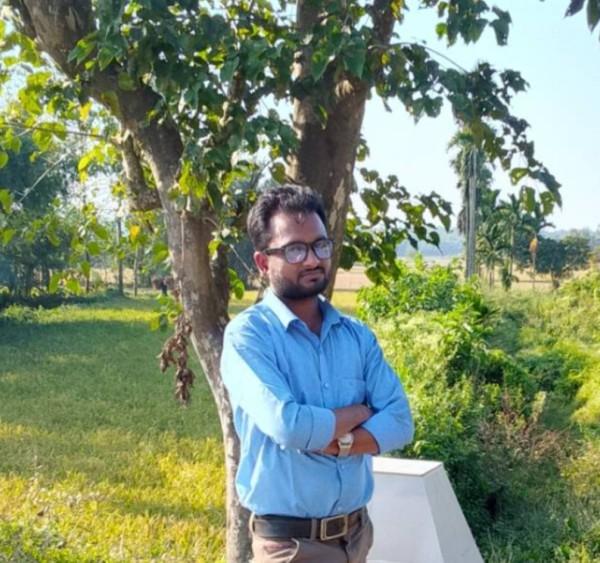 Alamgir, 27, Narasingam