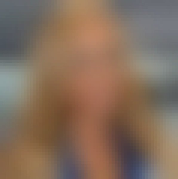 Kylie, 23, Togo
