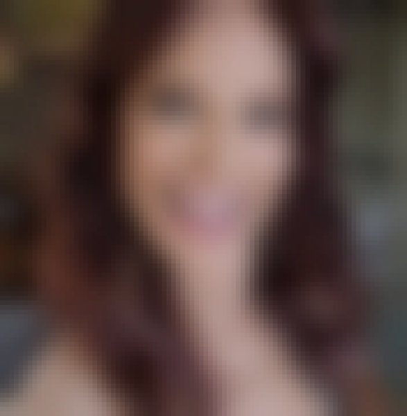 Elizabeth, 41, Tunisia