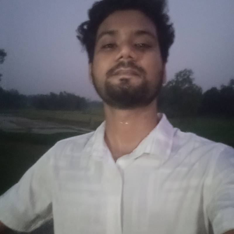 Farid, 27, Grozimmern