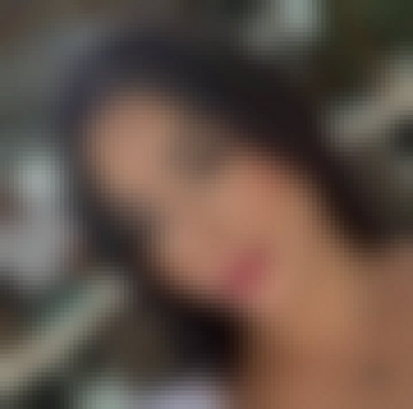 Mia Lavender, 33, Turkey