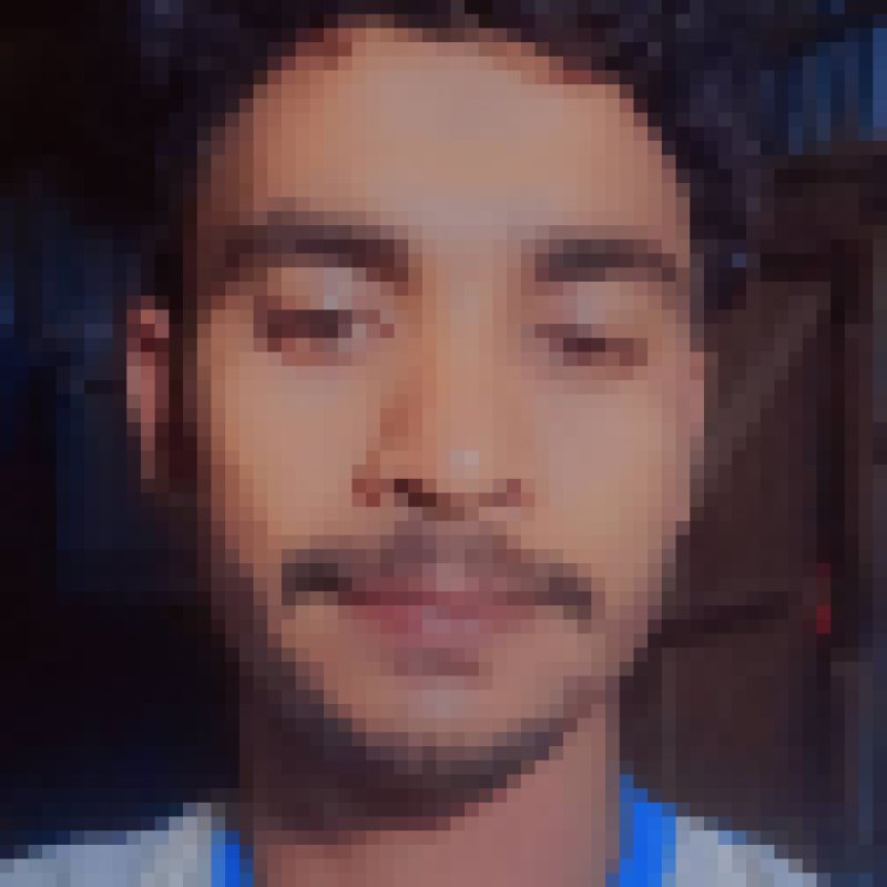 RM Rasel, 18, Kiffa